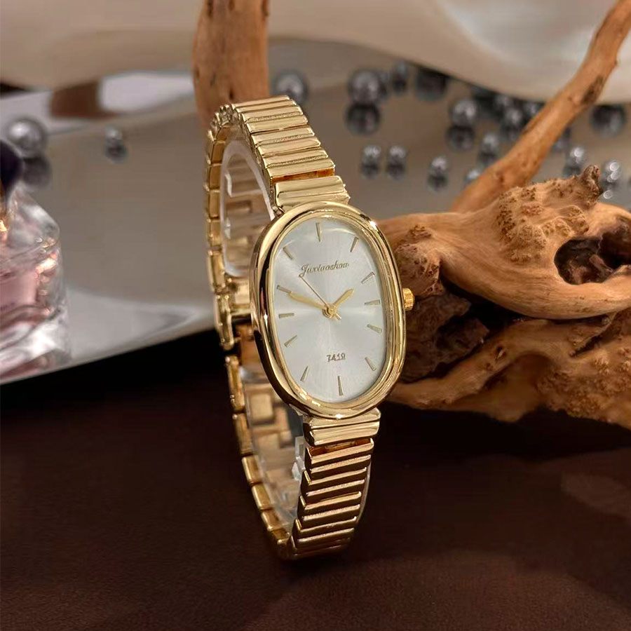 Nuovo orologio al quarzo ovale - High Jewelry Watches recensione e prezzo